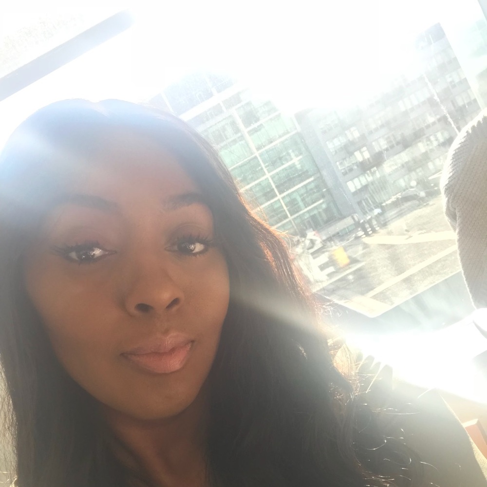 Meet your Posher, Lia